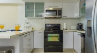 Upgraded Oceania Condo for sale 2 bed/ 2 bath with garage photo 5